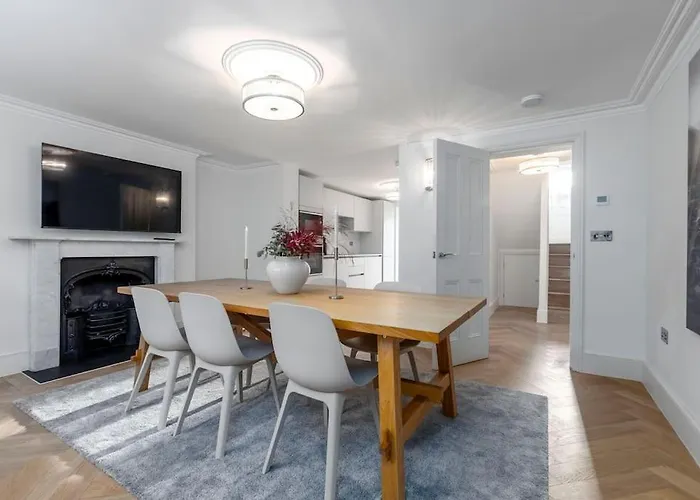 Charming 3 Bed Victorian House